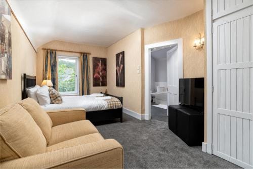 The Green Inn Rooms Inn in Ballater