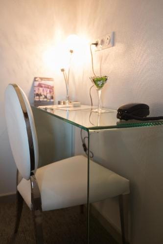 HOTEL LES PALIS Hotel in Brittany