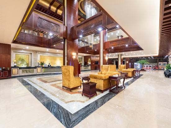 Maison New Century Hangzhou Qiandao Lake Hotel in Hangzhou
