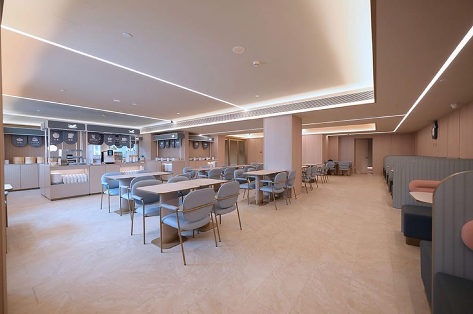 Hanting Hotel Beijing West Railway Station North Square Center Hotel in Beijing