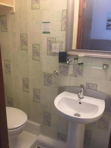Kirkstall Hotel Hotel in Blackpool