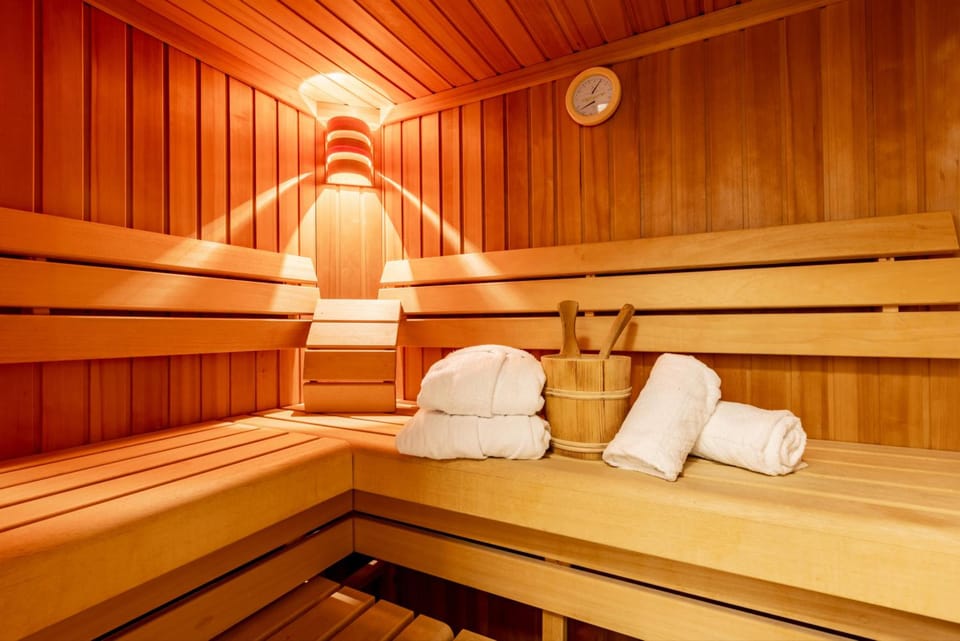 der Sonnberg Alpinlodges - Apartments mit Seeblick, privater Sauna und Self Check-In Hotel in Zell am See
