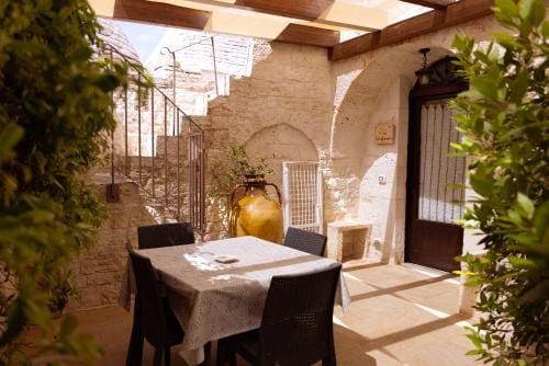 Quei Trulli Divini Hotel in Province of Taranto