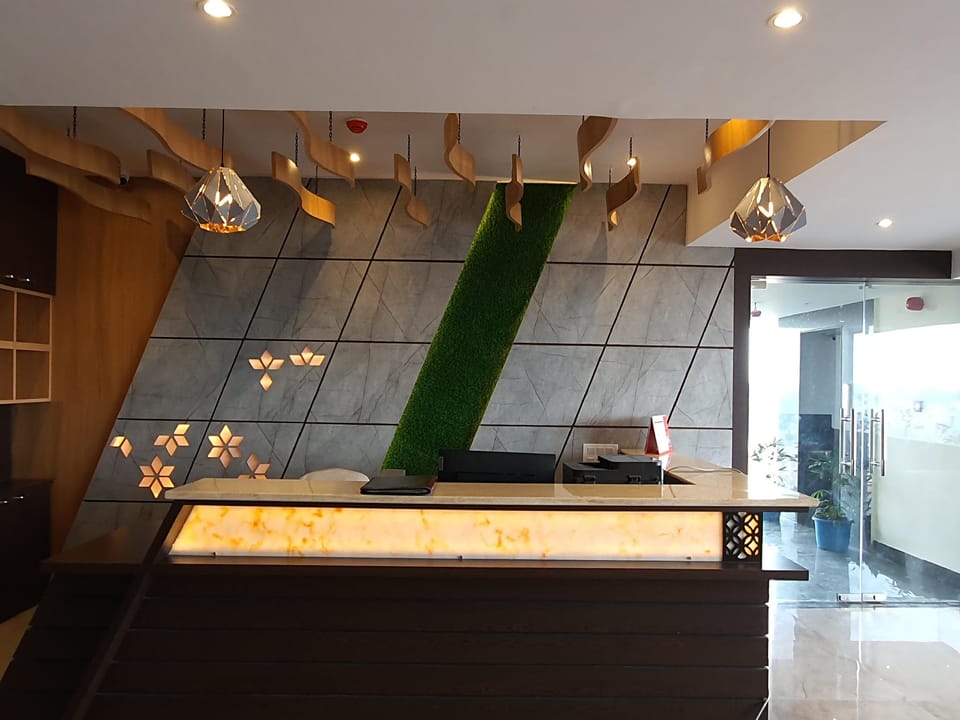 Paras Heights Hotel in West Bengal