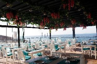 THE LAVINGTON BEACH OTEL Hotel in Greece