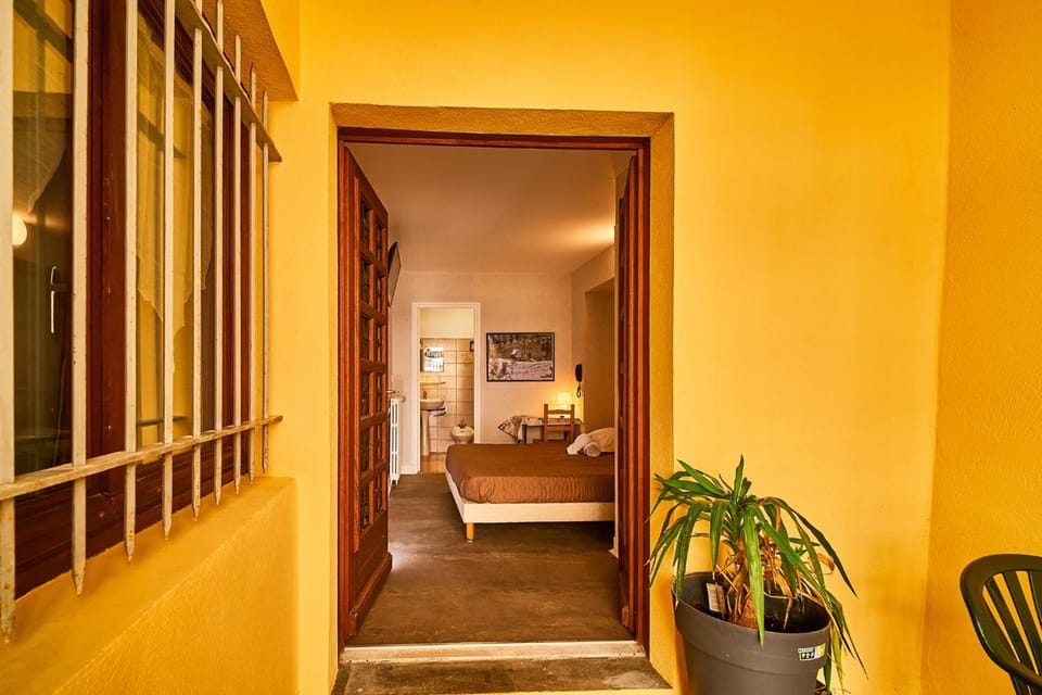 La Caravelle Hotel in Riom