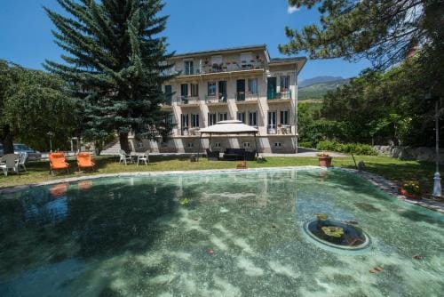 La Grande Eperviere Hotel in Barcelonnette