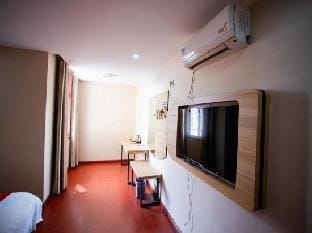 Junyi Hotel Chain (Sihong Tiyu Road Branch store) Hotel in Jiangsu
