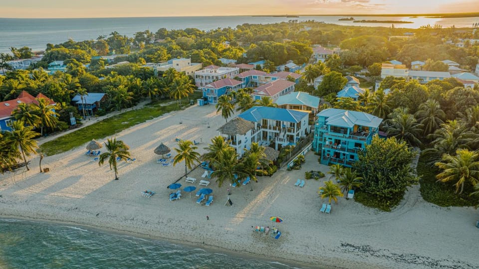 Ocean Breeze Beach Resort Resort in Placencia