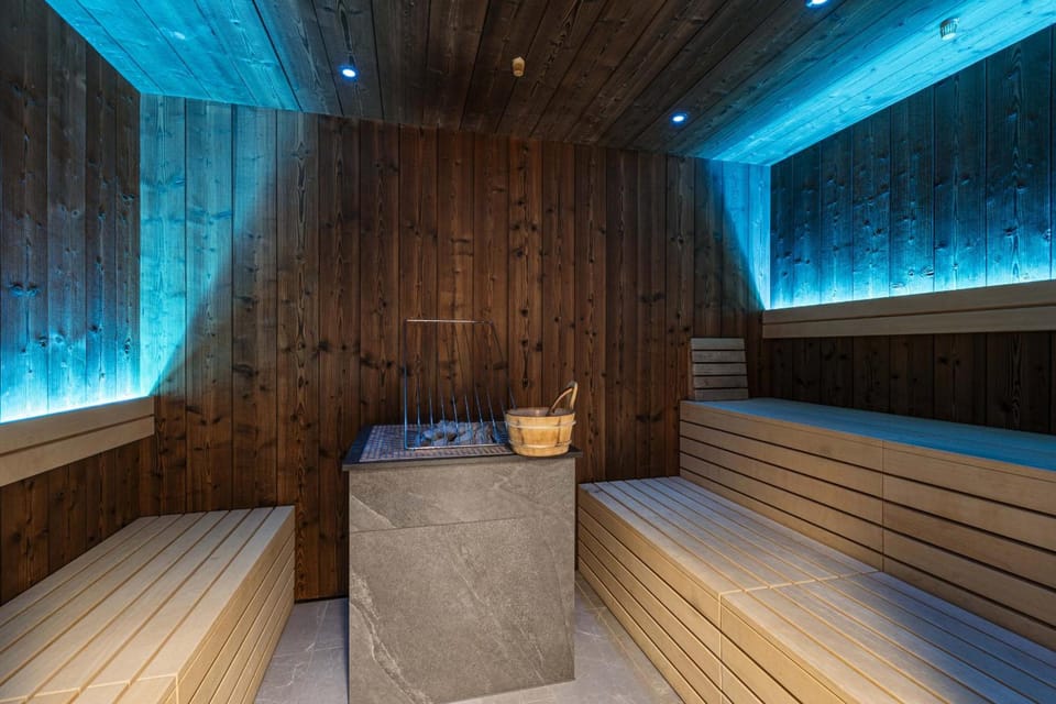 Montafon Suites Schruns by ALPS RESORTS Hotel in Vorarlberg, Austria