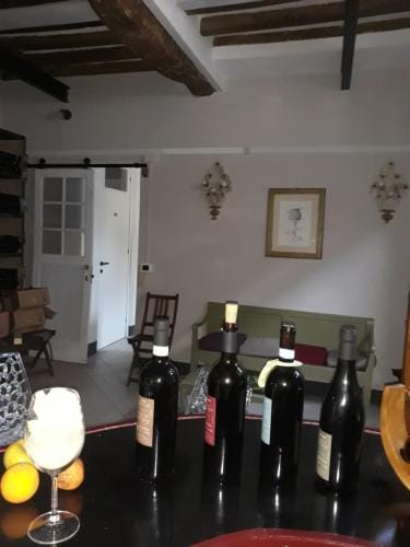 WineBikeHostel Hotel in Liguria