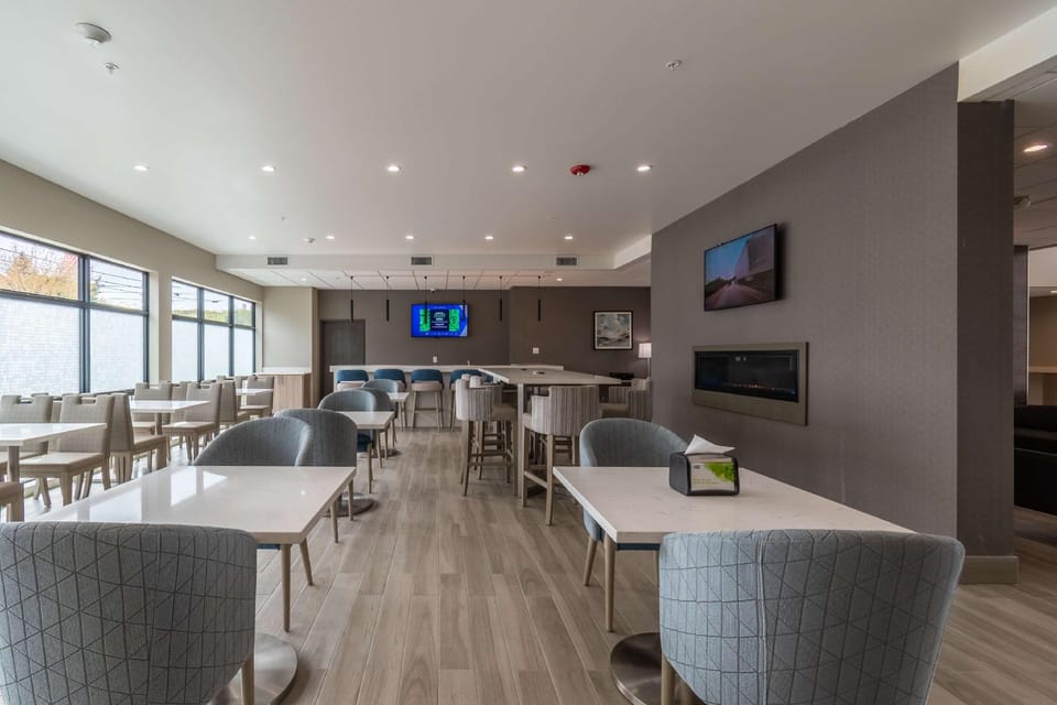 Best Western Plus Tacoma Hotel Hotel in Tacoma