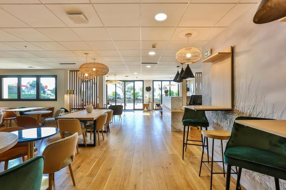 Hotel & Spa FACE A LA MER Hotel in Normandy