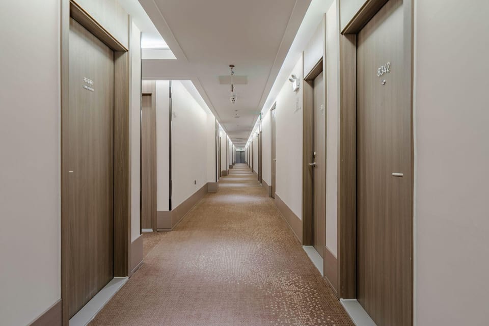 Hanting Hotel Hefei South Railway Station Wanghu Hotel in Jiangsu