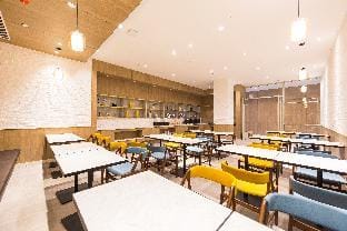 Hanting Premium Hotel Youjia Beijing Baiziwan Dong Hotel in Beijing
