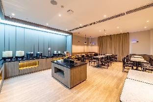 Hanting Hotel Wuhan Jiedaokou Metro Station Hotel in Wuhan