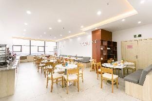 Hanting Hotel Kunshan Wanda Plaza Hotel in Shanghai