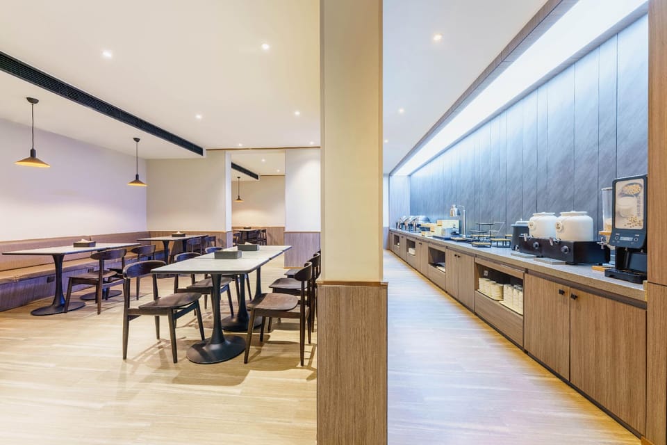 Hanting Hotel Wafangdian Wazhou Hotel in Dalian