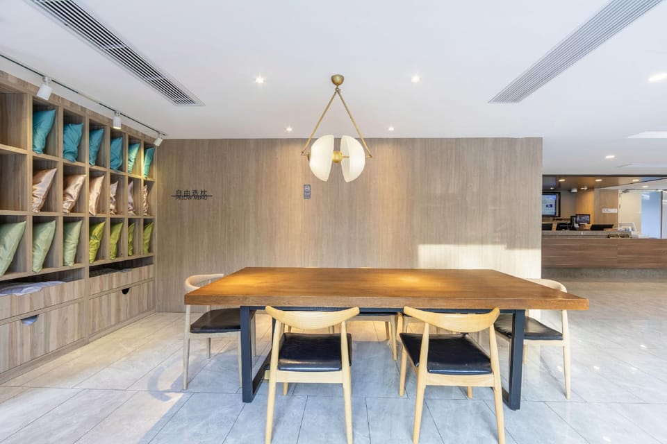 Hanting Premium Hotel Youjia Shanghai Xinzhuang Chang Dong Road Hotel in Shanghai