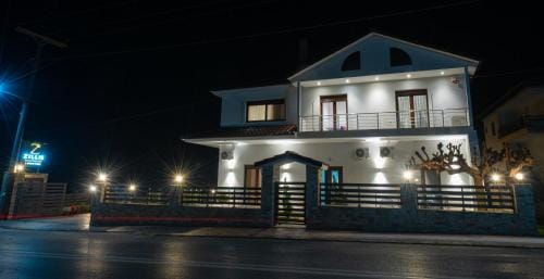 Zillis Apartments Hotel in Decentralized Administration of Macedonia and Thrace