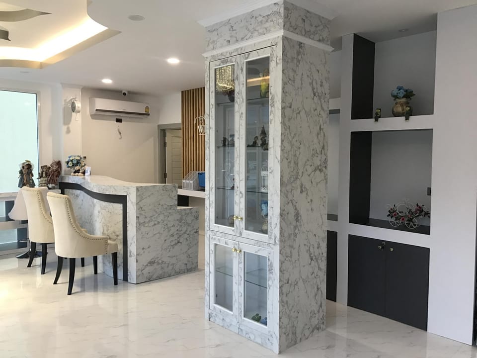 white house  Hotel in Phang-nga Changwat