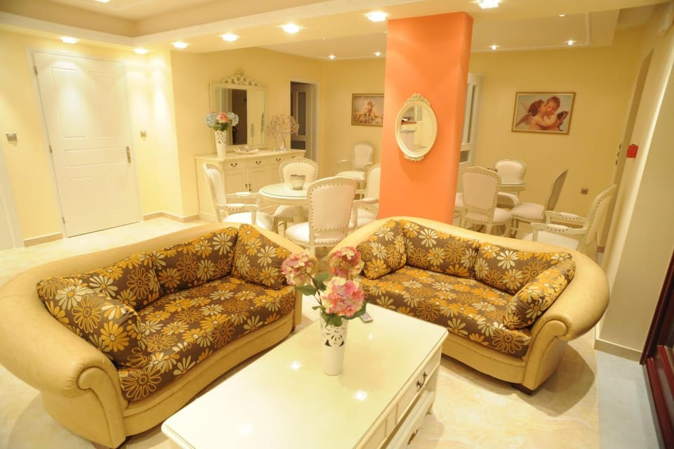 Ariadne Hotel Apartment hotel in Agios Prokopios