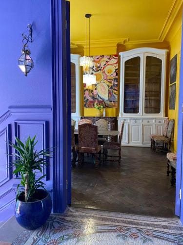 AZAL1889 Hotel in Calais