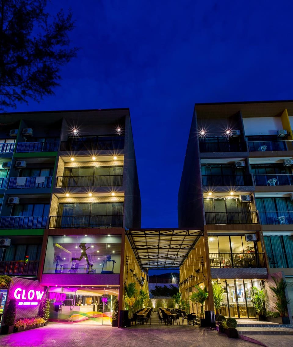 GLOW Ao Nang Krabi Hotel in Krabi Changwat