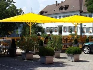 Ott's Hotel Weinwirtschaft & Biergarten Weil am Rhein/Basel Hotel in Weil am Rhein