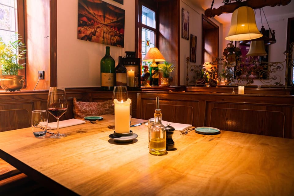 Ott's Hotel Weinwirtschaft & Biergarten Weil am Rhein/Basel Hotel in Weil am Rhein