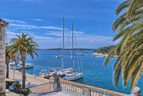 Couple's Getaway in the Center of Hvar w/Sea View Hotel in Hvar