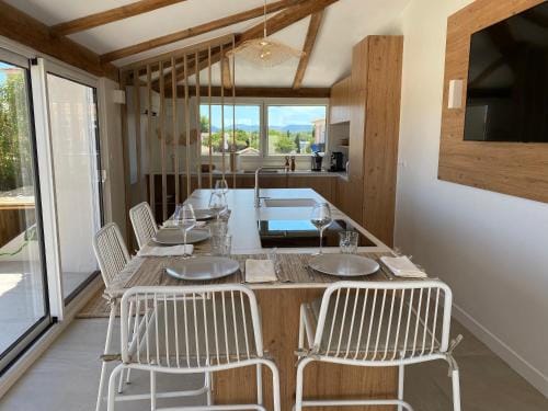 Lostane - Villa sur le toit Hotel in Cogolin