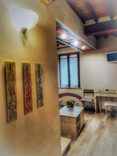 Piazzetta Del Buonumore Hotel in Montepulciano