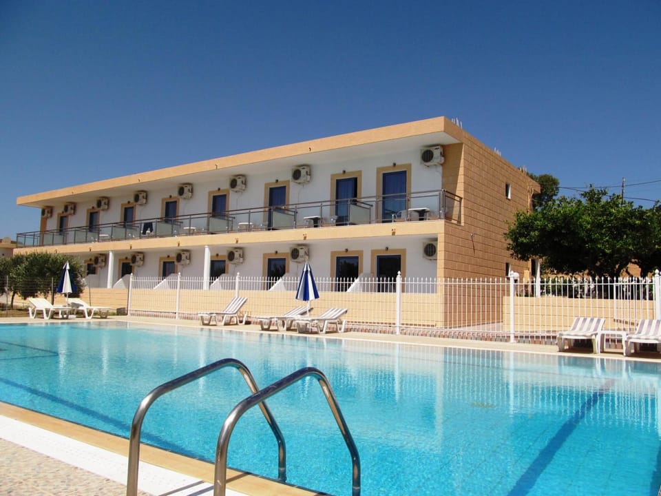 Paraschos Studios Kos Hotel in Kardamena