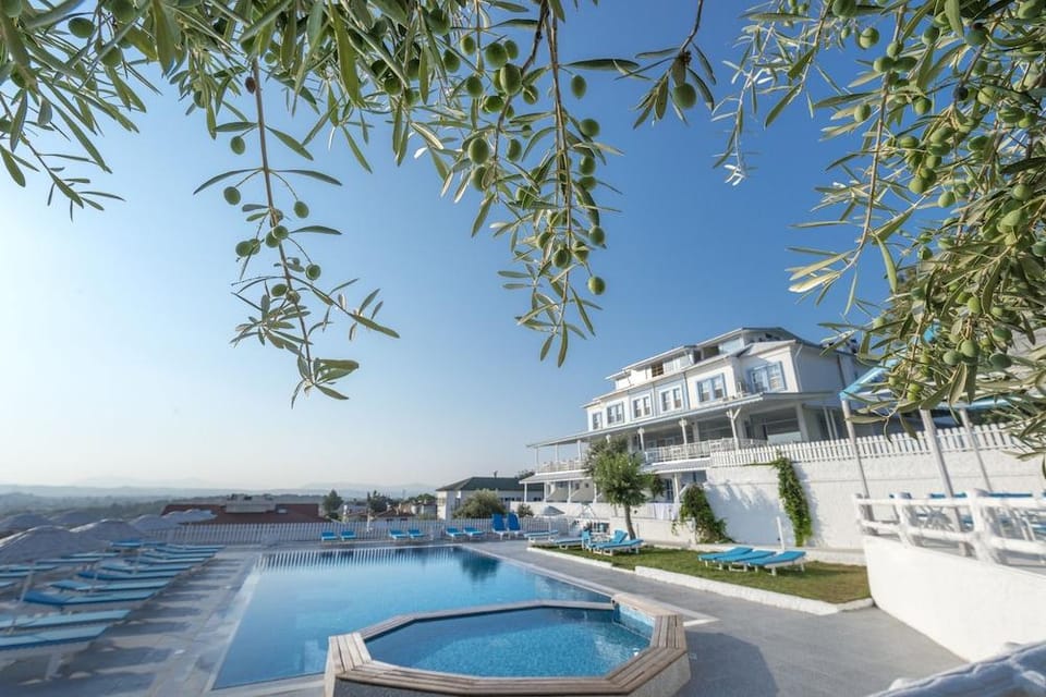 Thea Butik Hotel & Restaurant Hotel in İzmir Province