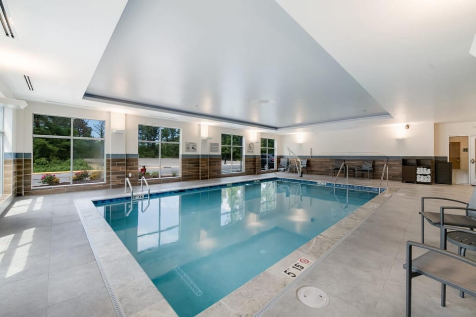 Fairfield by Marriott Inn & Suites Virginia Beach Town Center Hotel in Chesapeake