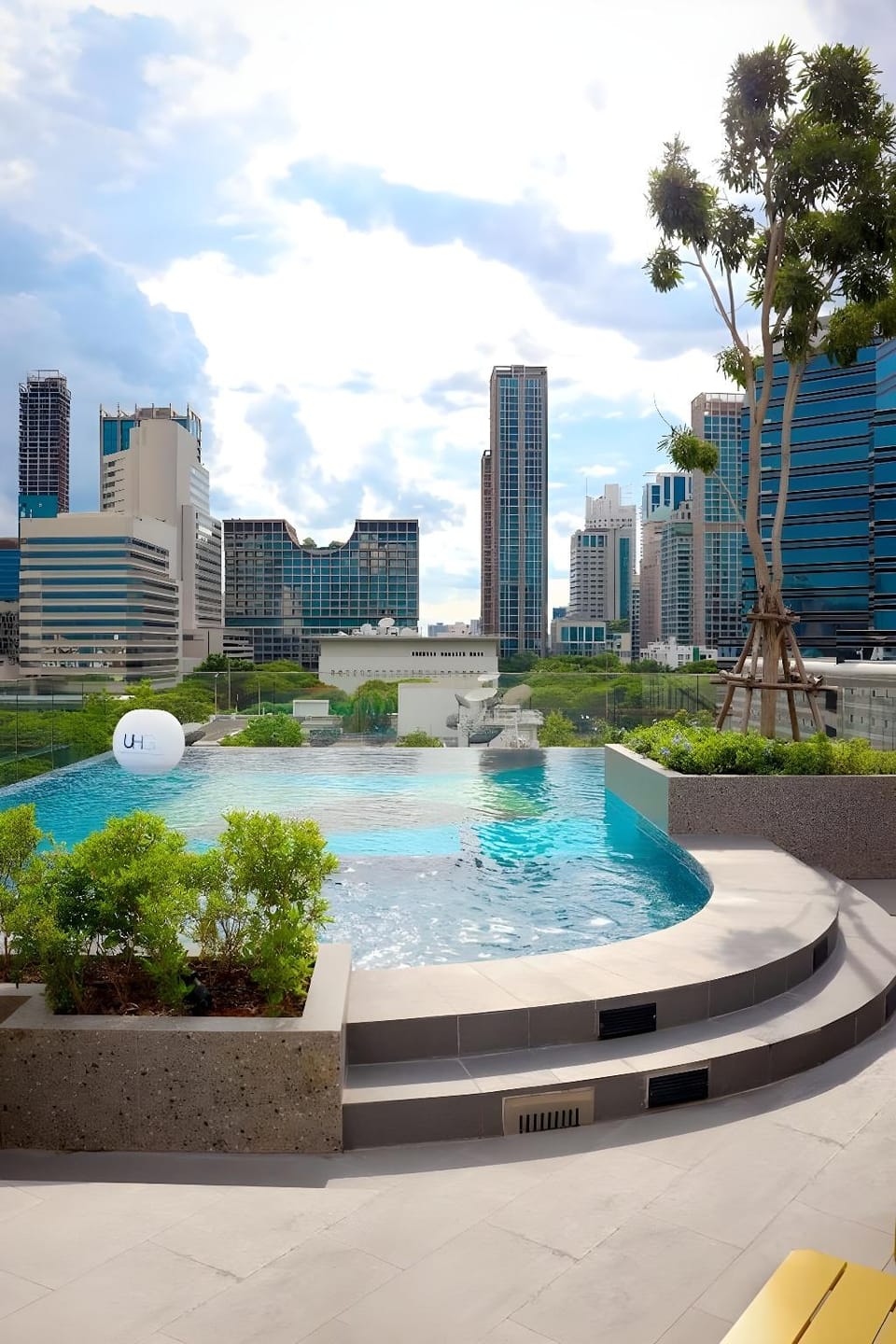 The Quart Ruamrudee by UHG Hotel in Bangkok