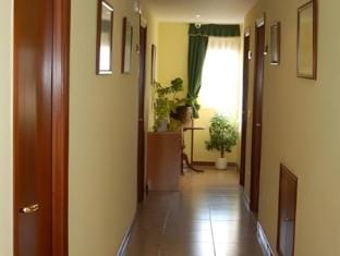 IRAIPE Gorbea Auto Check-in Hotel in Vitoria-Gasteiz