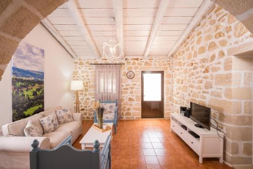 Kontis Village Hotel in Crete
