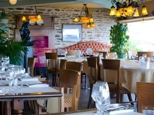 Hotel Restaurant Le Cap Hotel in Barneville-Carteret