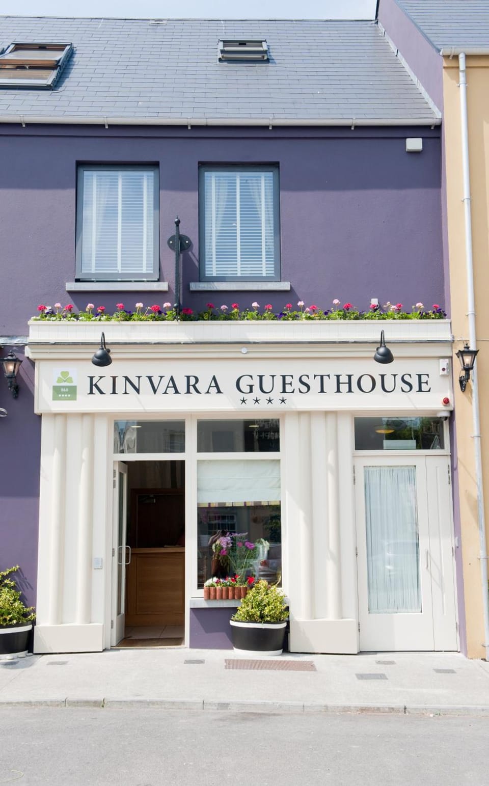Kinvara Guesthouse Hotel in County Clare