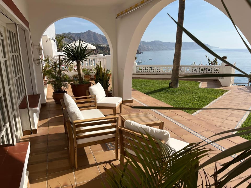 Hotel Paraiso Del Mar Hotel in Nerja