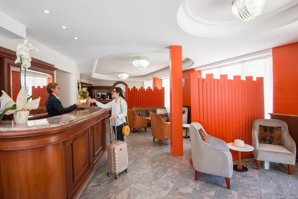 Hotel Olympia Hotel in Avenue du Carnier