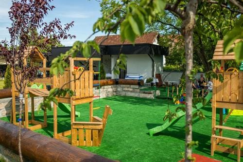 Hotel GardeNN Resort in Belgrade