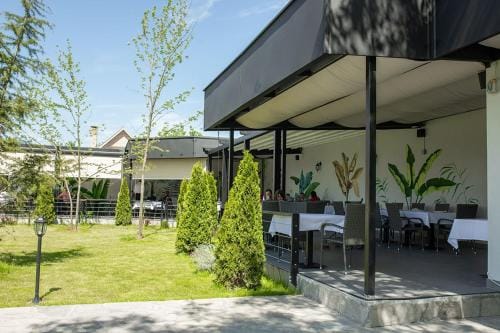 Hotel GardeNN Resort in Belgrade