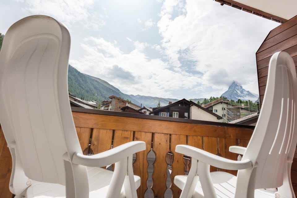 Hotel Rhodania Hotel in Zermatt
