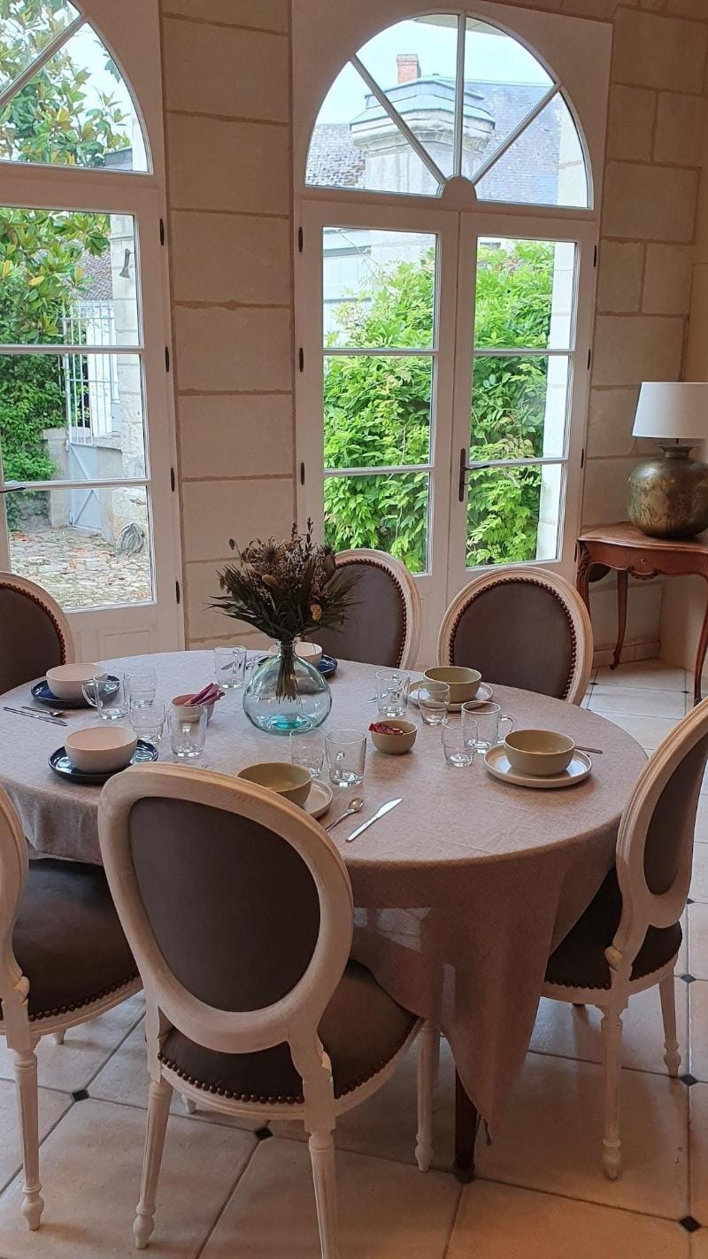 Les Destinees Hotel in Centre-Val de Loire