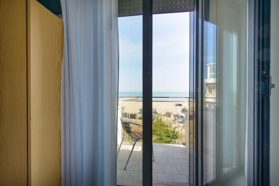 Hotel Paloma Beach Front Chiringuitos Time Hotel in Rimini