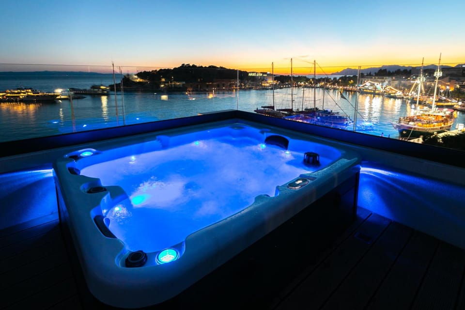 Heritage Hotel Porin Hotel in Makarska