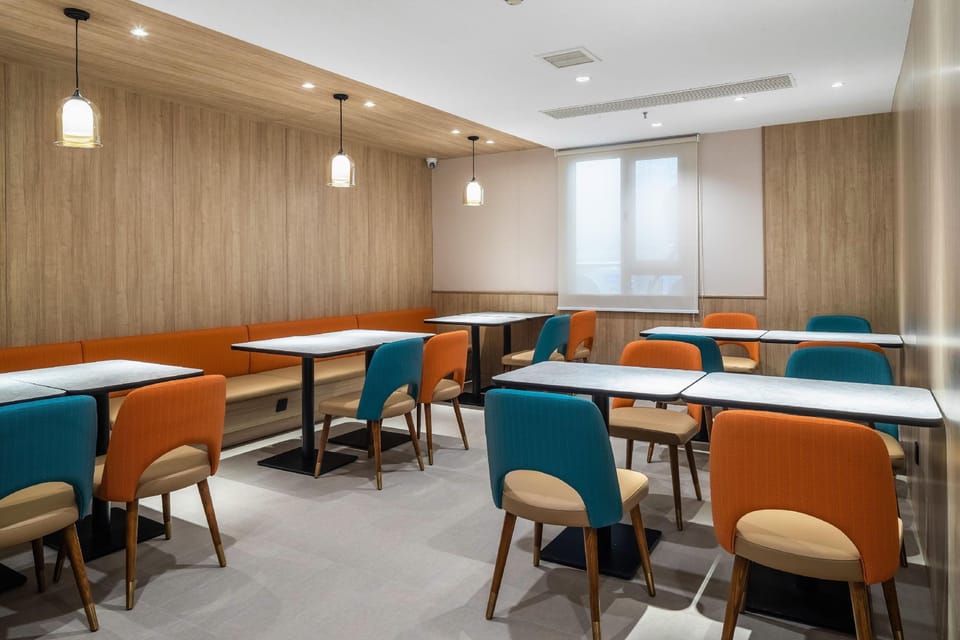 Hanting Hotel Qingdao Chengyang Liuting Airport Hotel in Qingdao